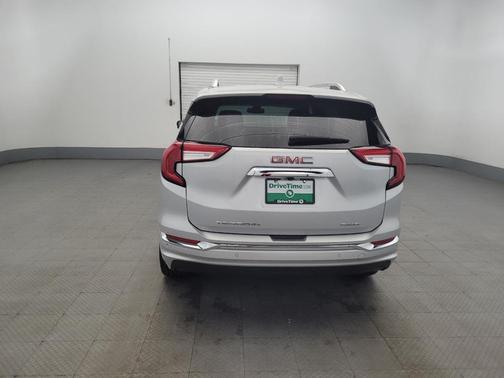 Quicksilver Metallic 2022 GMC Terrain Denali