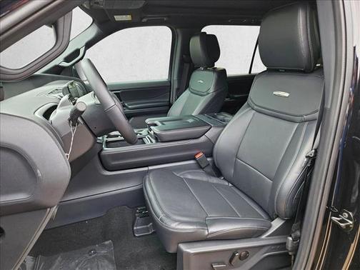 Agate Black Metallic 2026 Ford Expedition Max Platinum