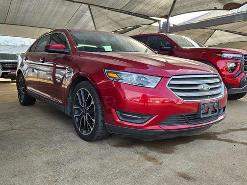 2018 Ford Taurus SEL