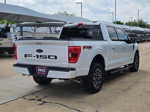 Oxford White 2022 Ford F-150 XLT