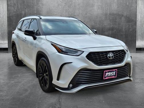 2023 Toyota Highlander XSE
