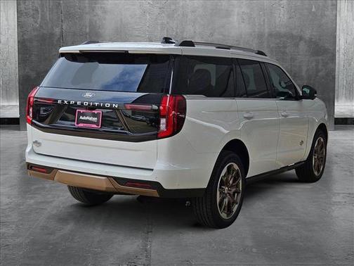 2025 Ford Expedition King Ranch