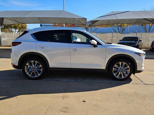 2020 Mazda CX-5 Signature