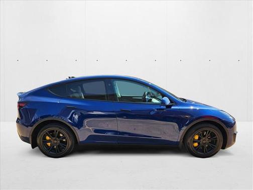 2024 Tesla Model Y Long Range Dual Motor All-Wheel Drive