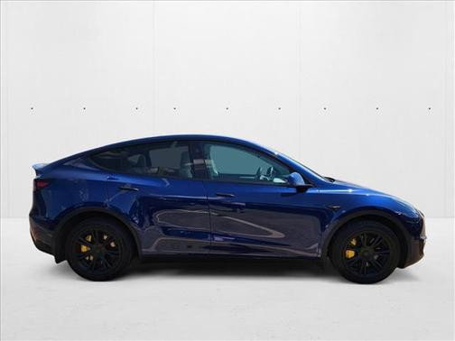 2024 Tesla Model Y Long Range Dual Motor All-Wheel Drive