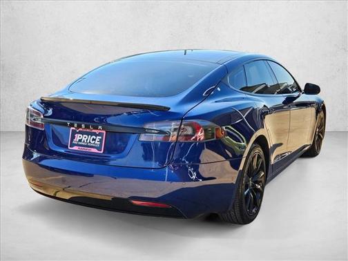 2016 Tesla Model S 90D