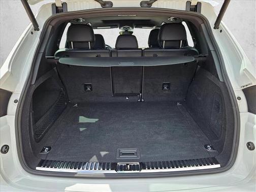 2016 Porsche Cayenne Cayenne