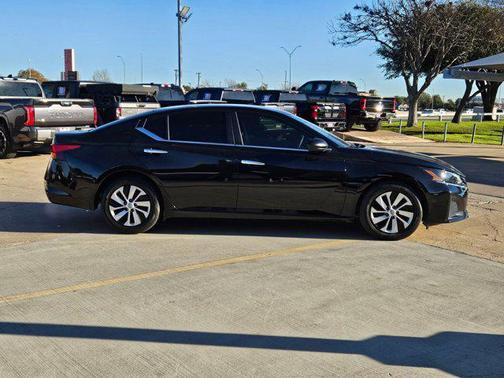 2024 Nissan Altima S FWD