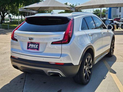 2020 Cadillac XT4 Premium Luxury