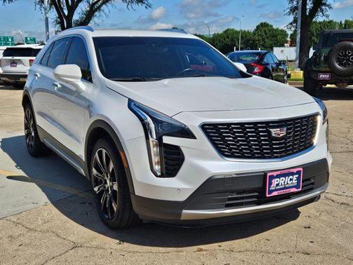 2020 Cadillac XT4 Premium Luxury