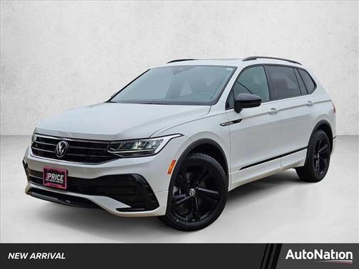 White 2023 Volkswagen Tiguan 2.0T SE R-Line Black
