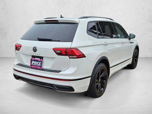 White 2023 Volkswagen Tiguan 2.0T SE R-Line Black