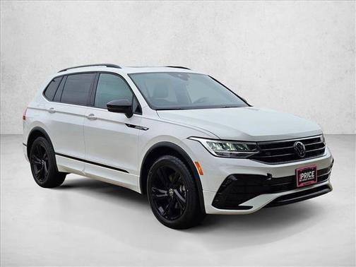 White 2023 Volkswagen Tiguan 2.0T SE R-Line Black