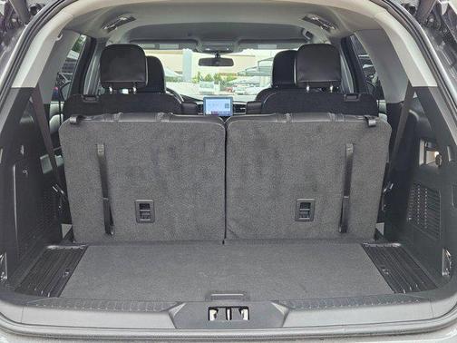 Carbonized Gray Metallic 2023 Ford Explorer XLT