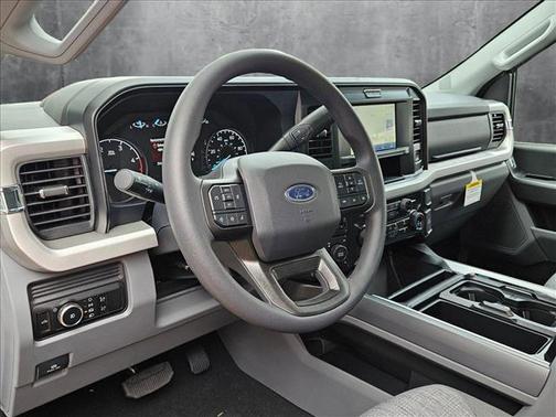 2025 Ford F-250 XLT