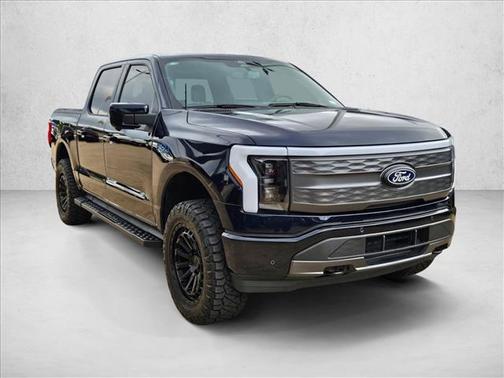 2024 Ford F-150 Lightning LARIAT