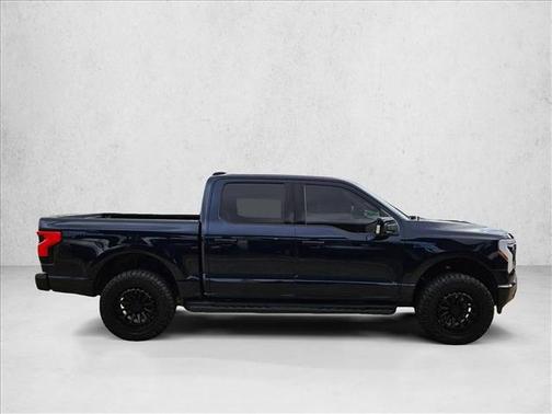 2024 Ford F-150 Lightning LARIAT