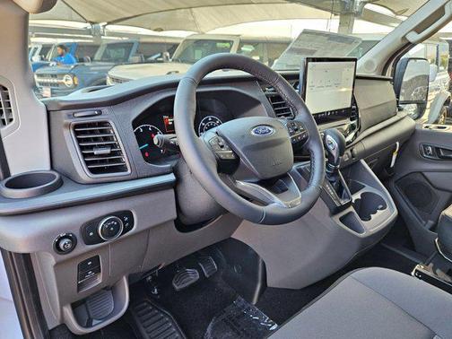 2025 Ford Transit-350 XLT