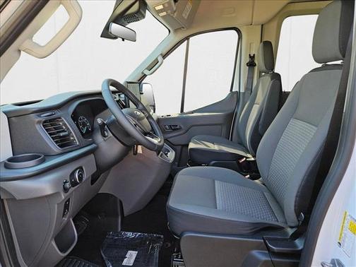 2025 Ford Transit-350 XLT