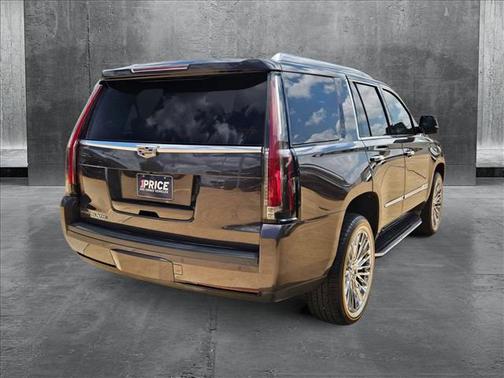 2015 Cadillac Escalade Luxury