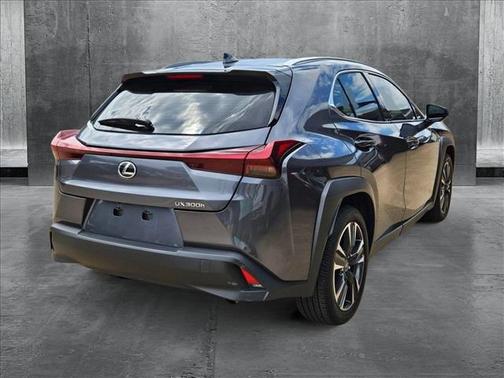 2025 Lexus UX 300h Base