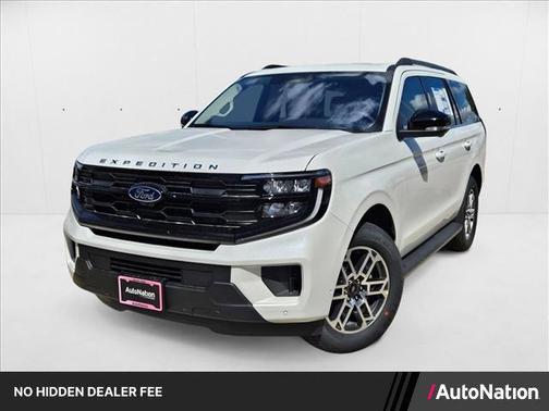 Star White Metallic Tri-Coat 2025 Ford Expedition Active