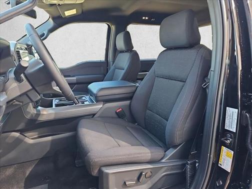 Agate Black Metallic 2026 Ford F-150 XLT