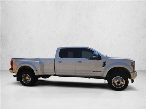 2017 Ford F-450 Platinum