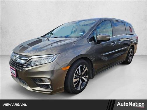 2019 Honda Odyssey Elite