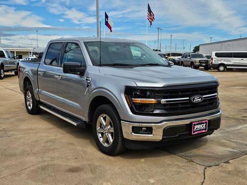 Iconic Silver Metallic 2025 Ford F-150 XLT