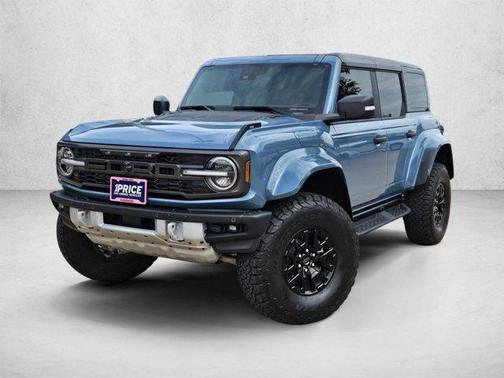 Azure Gray Metallic Tri-Coat 2024 Ford Bronco Raptor