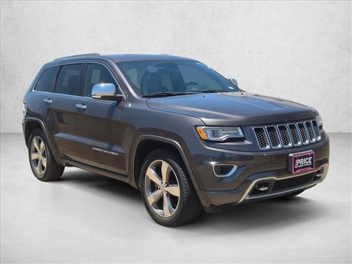Granite Crystal Metallic Clearcoat 2015 Jeep Grand Cherokee Overland