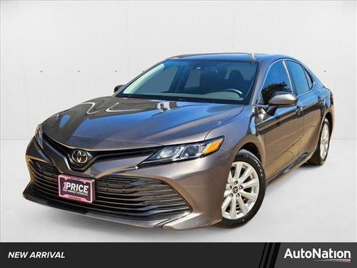 2020 Toyota Camry LE