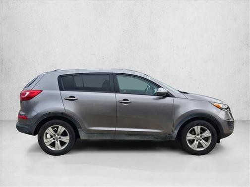 Mineral Silver 2013 Kia Sportage LX