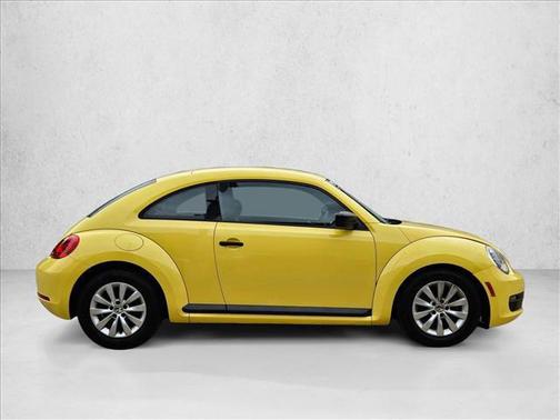 Yellow Rush 2015 Volkswagen Beetle 1.8T
