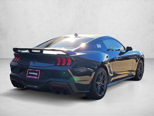 Blue Ember Metalli 2026 Ford Mustang Dark Horse Fastback