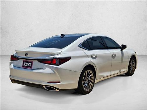Eminent White Pearl 2024 Lexus ES 350 Luxury