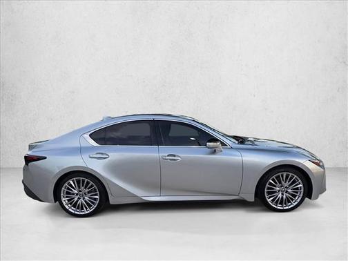Iridium 2025 Lexus IS 300 Base
