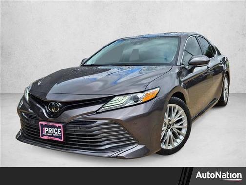 2019 Toyota Camry XLE