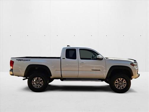 2016 Toyota Tacoma SR5