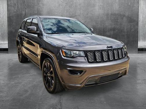 2021 Jeep Grand Cherokee Laredo