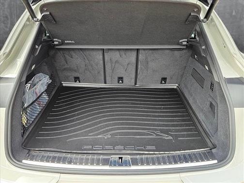 2024 Porsche Cayenne Coupe AWD
