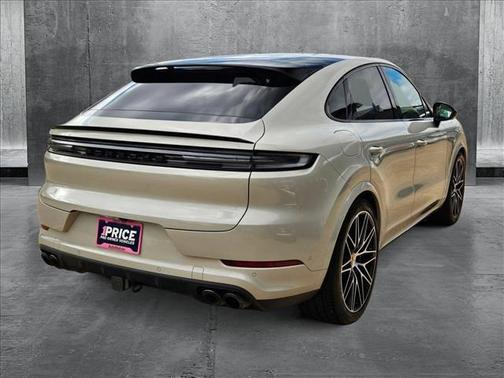 2024 Porsche Cayenne Coupe AWD