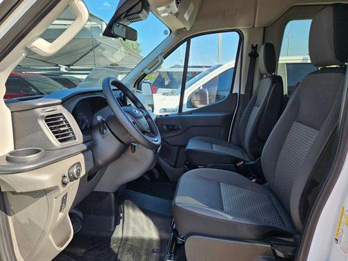 2025 Ford Transit-350 XL