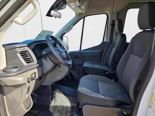 2025 Ford Transit-350 XL
