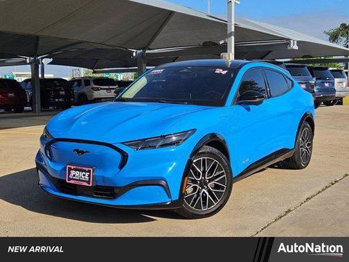 Grabber Blue Metallic 2024 Ford Mustang Mach-E Premium
