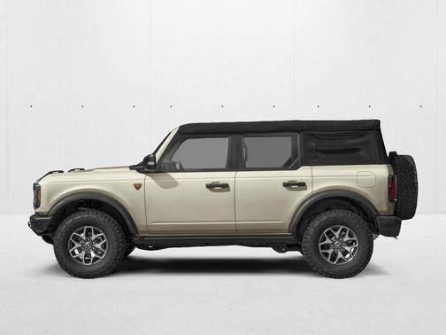 Desert Sand 2026 Ford Bronco Badlands