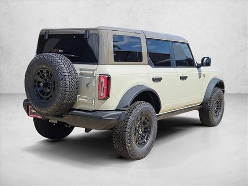Desert Sand 2026 Ford Bronco Badlands