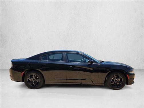 Pitch Black Clearcoat 2022 Dodge Charger SXT