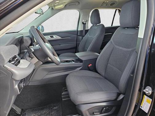 Agate Black Metallic 2026 Ford Explorer Platinum